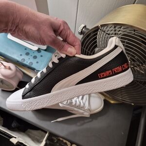 Puma Men's Jeff Staple Collab Black and White Sneakers NWOT